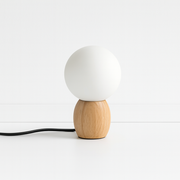 Luminária de Mesa Abajur Moderna Madeira Vidro Ullan